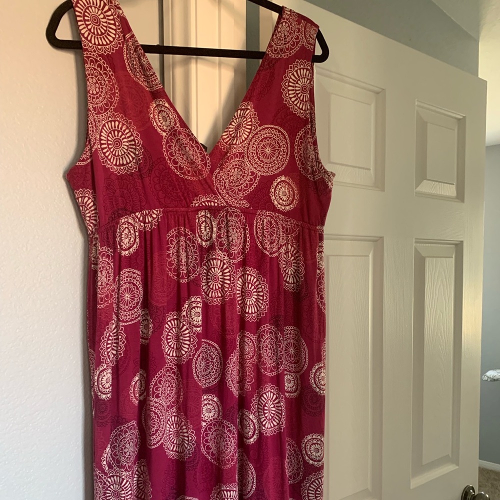Dress - Picture 2 of 2
